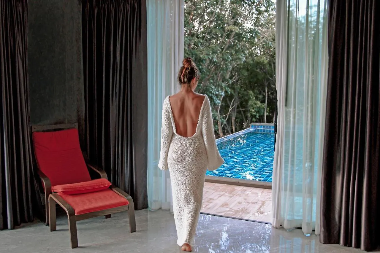 Stylish Pool Villa - 10 Mins Walk To The Beach Ko Lanta